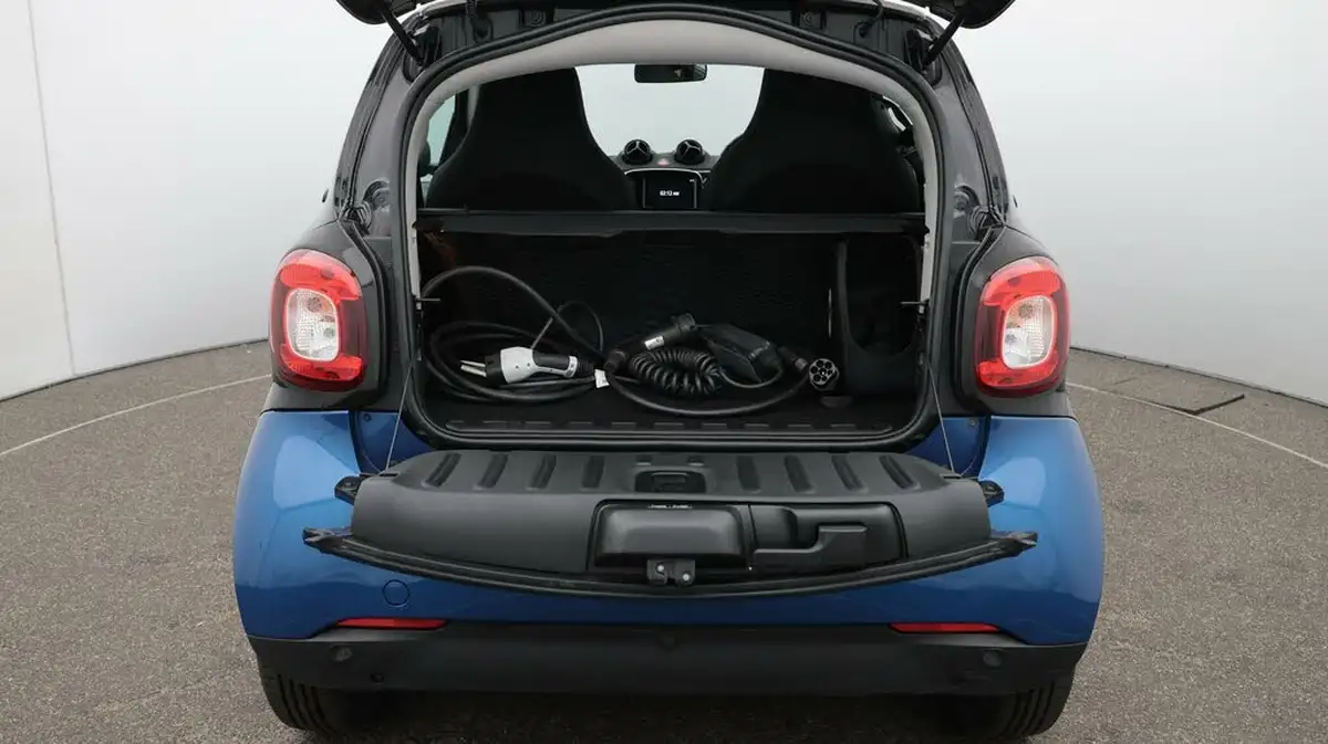 2020-smart-fortwo-eq-passion-advanced-big-17