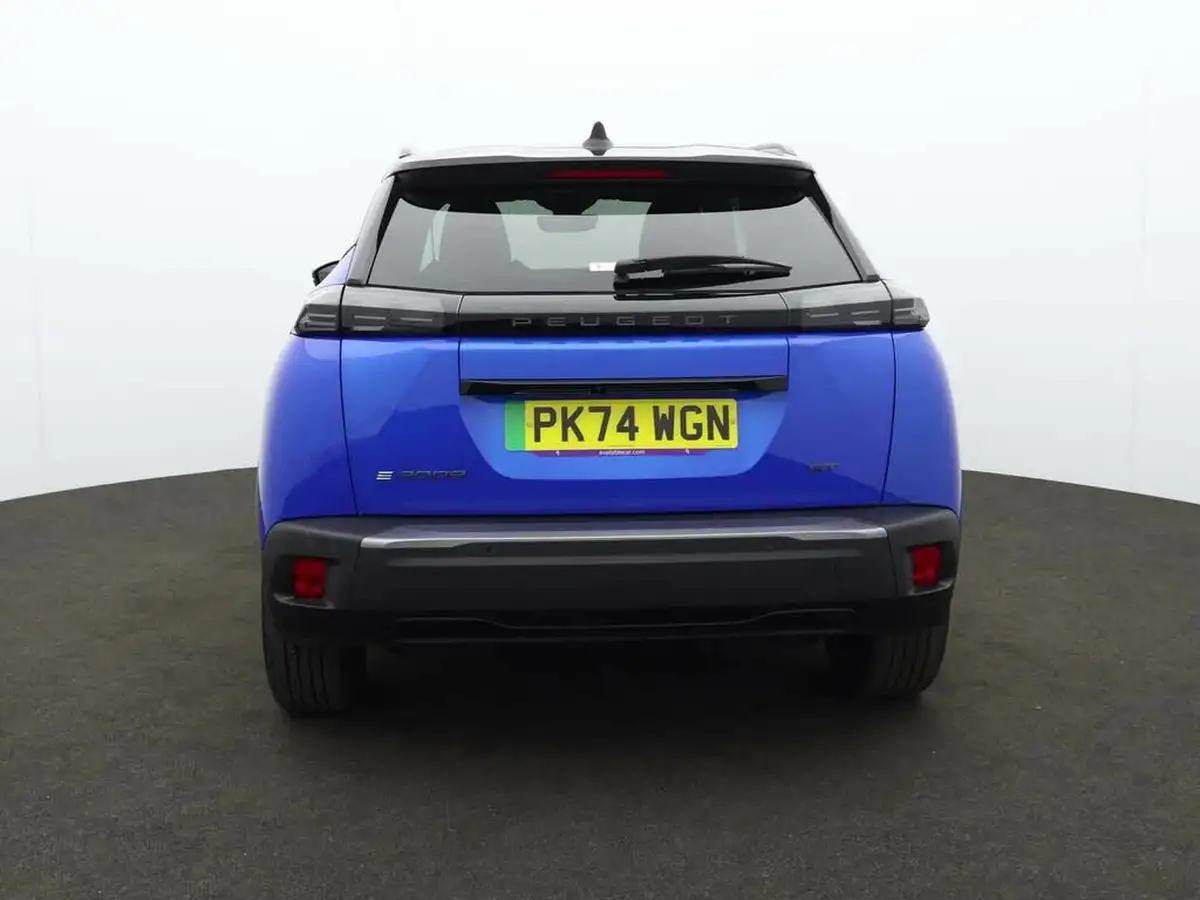2024-peugeot-2008-suv-e-gt-136ps-50kwh-big-3