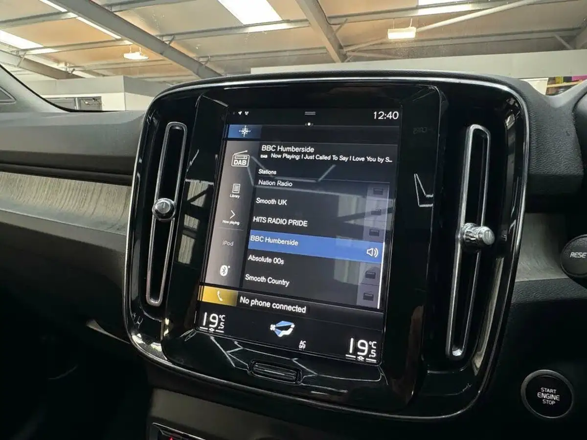 2020-volvo-xc40-15-t3-inscription-geartronic-big-9