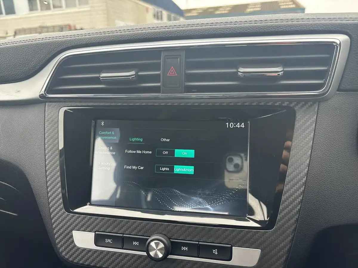 2018-mg-zs-suv-10t-gdi-exclusive-big-40