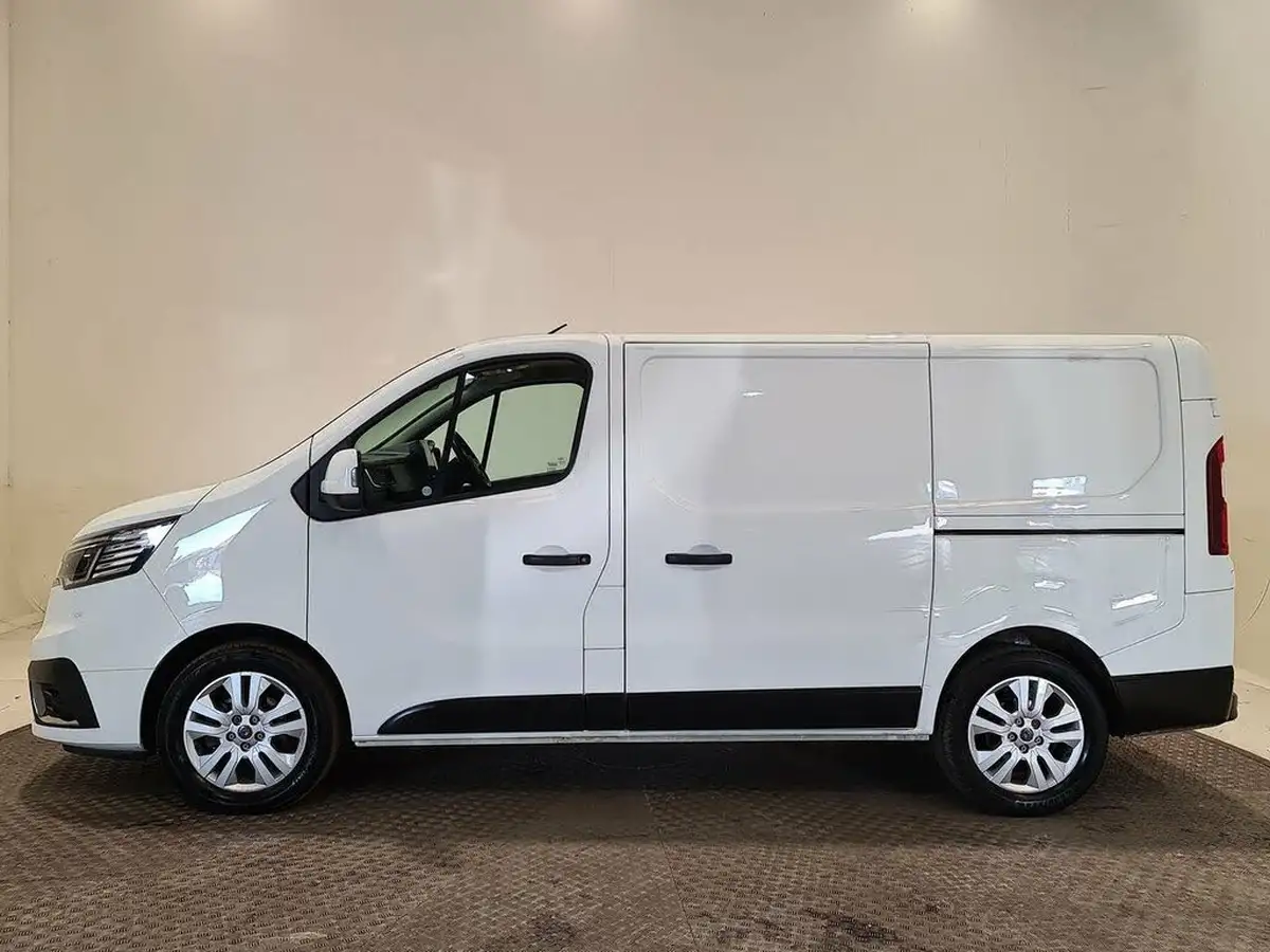 2022-renault-trafic-20dci-sl28-130-sport-big-15