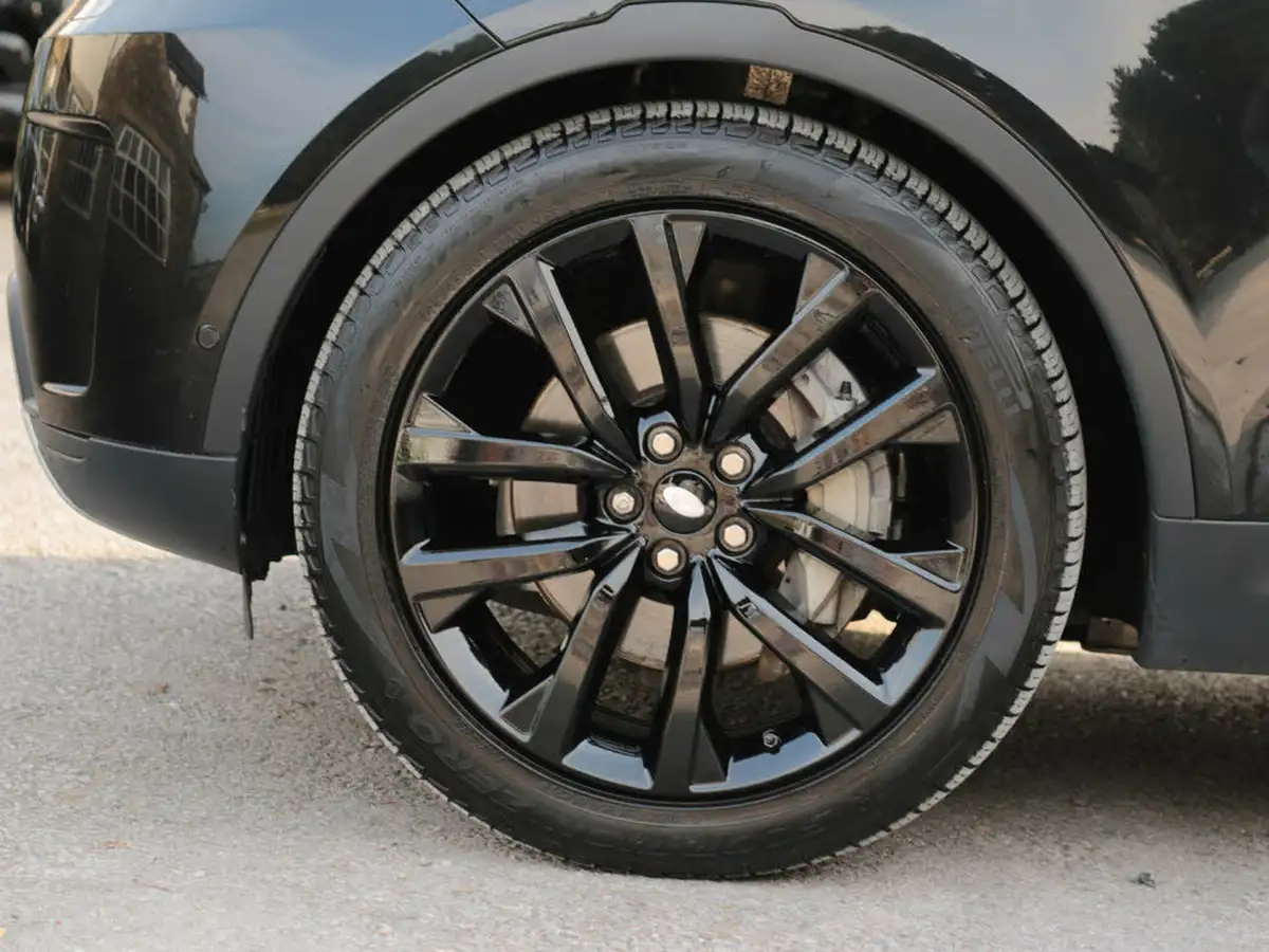2021-land-rover-discovery-30-d300-commercial-se-big-31