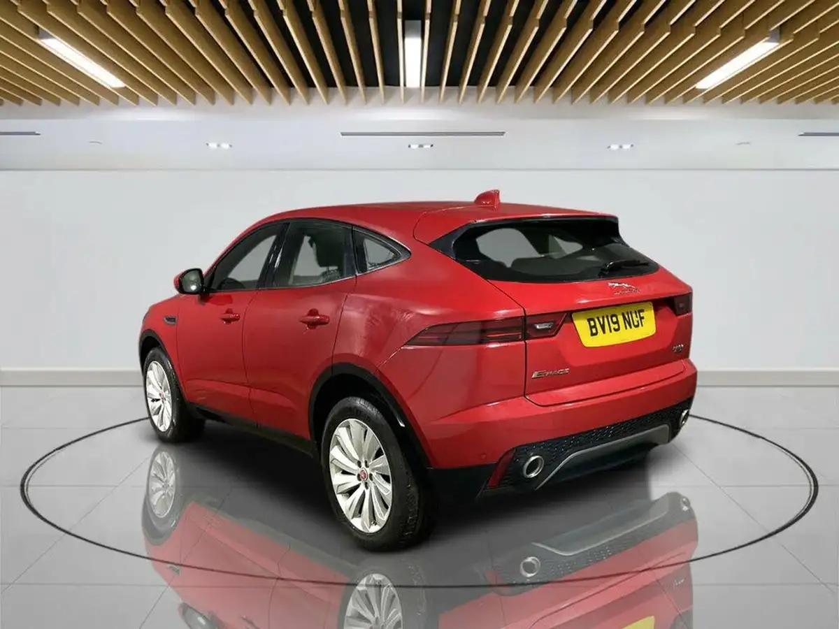 2019-jaguar-e-pace-20-i4-se-249ps-big-4
