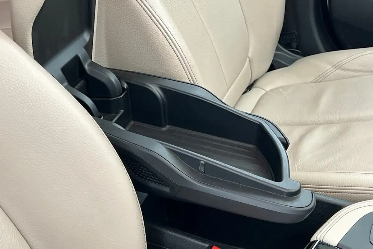 2019-bmw-x1-20-sdrive-20i-xline-sdrive20i-big-32