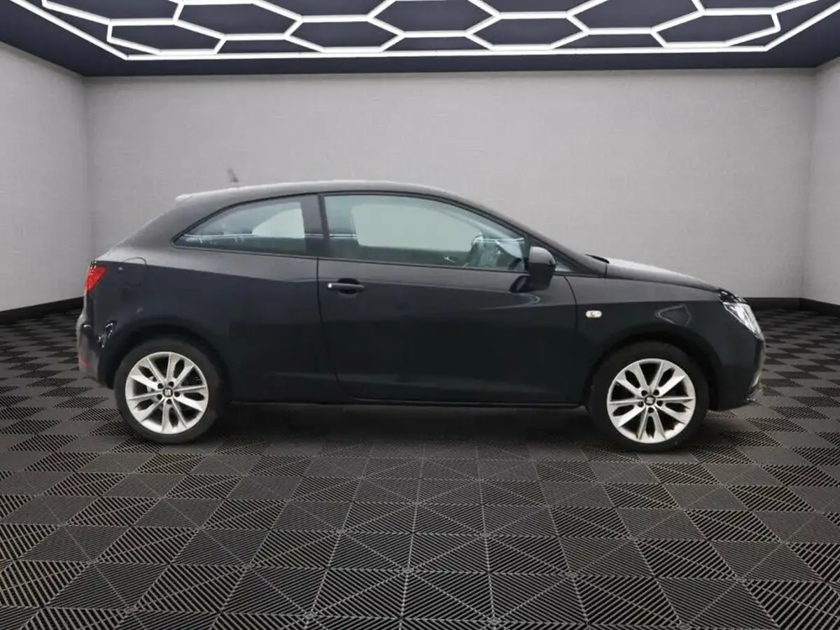 2015-seat-ibiza-14-toca-sportcoupe-3d-big-7
