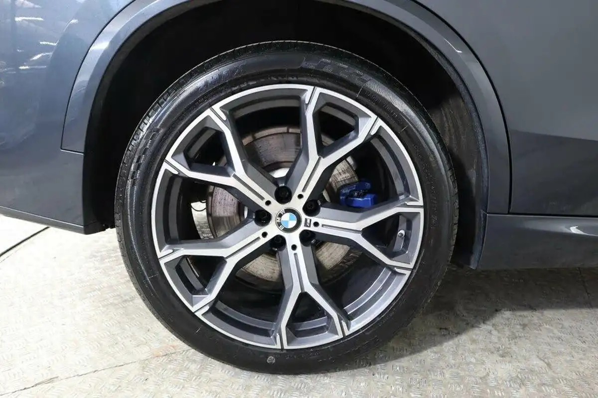 2021-bmw-x5-30-xdrive-45e-m-sport-big-15