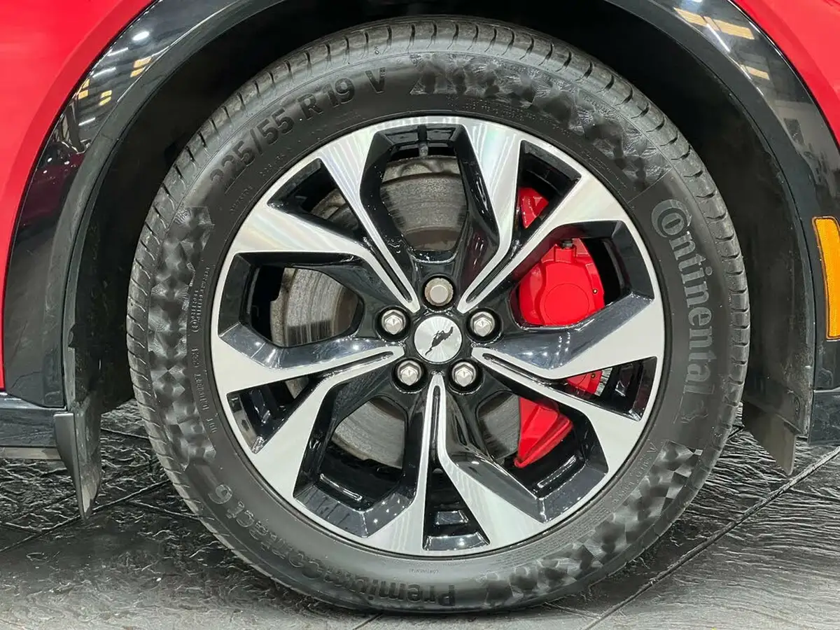 2021-ford-mustang-mach-e-e-extended-range-351ps-88kwh-awd-big-21