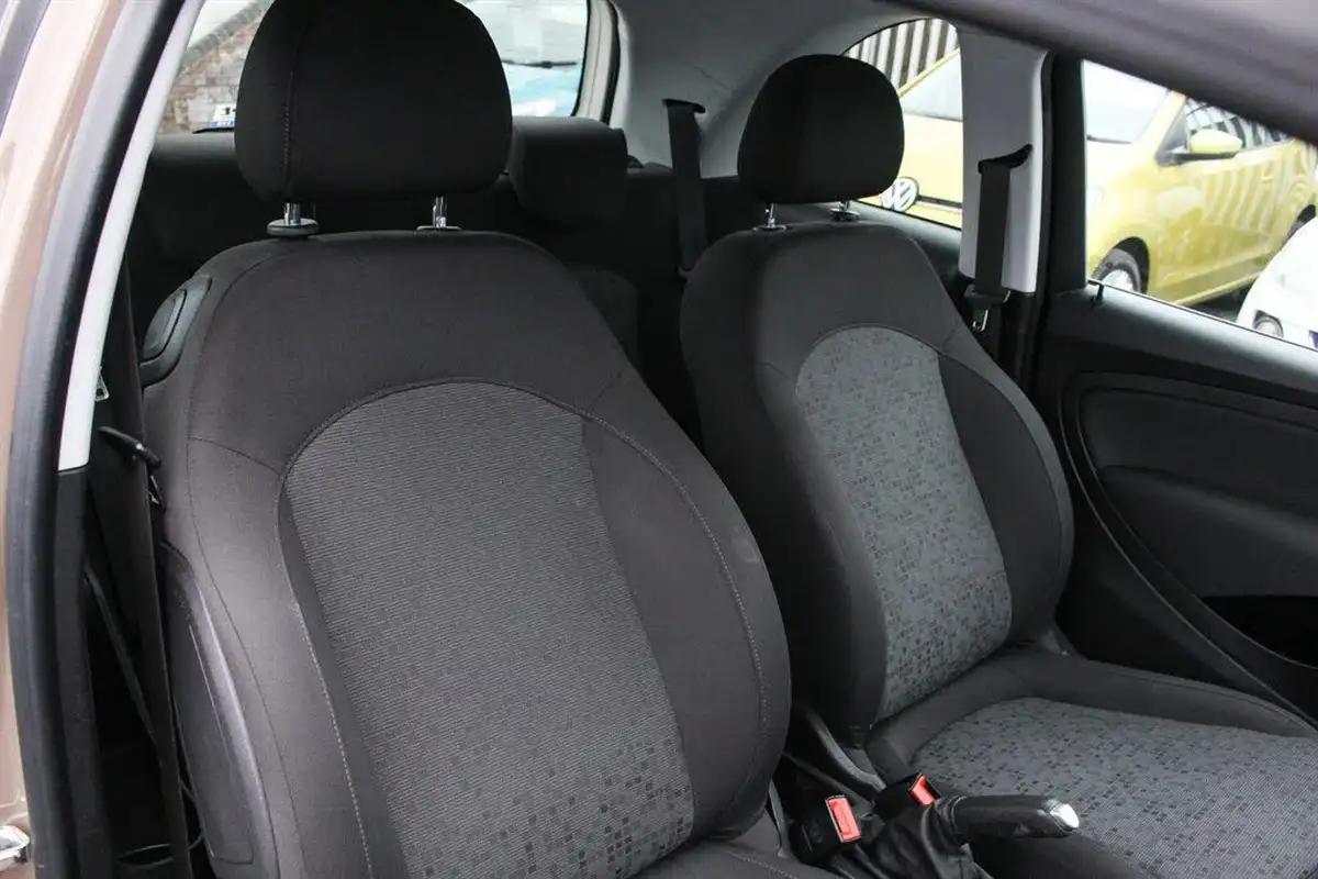 2016-vauxhall-adam-12i-vvt-16v-unlimited-big-15