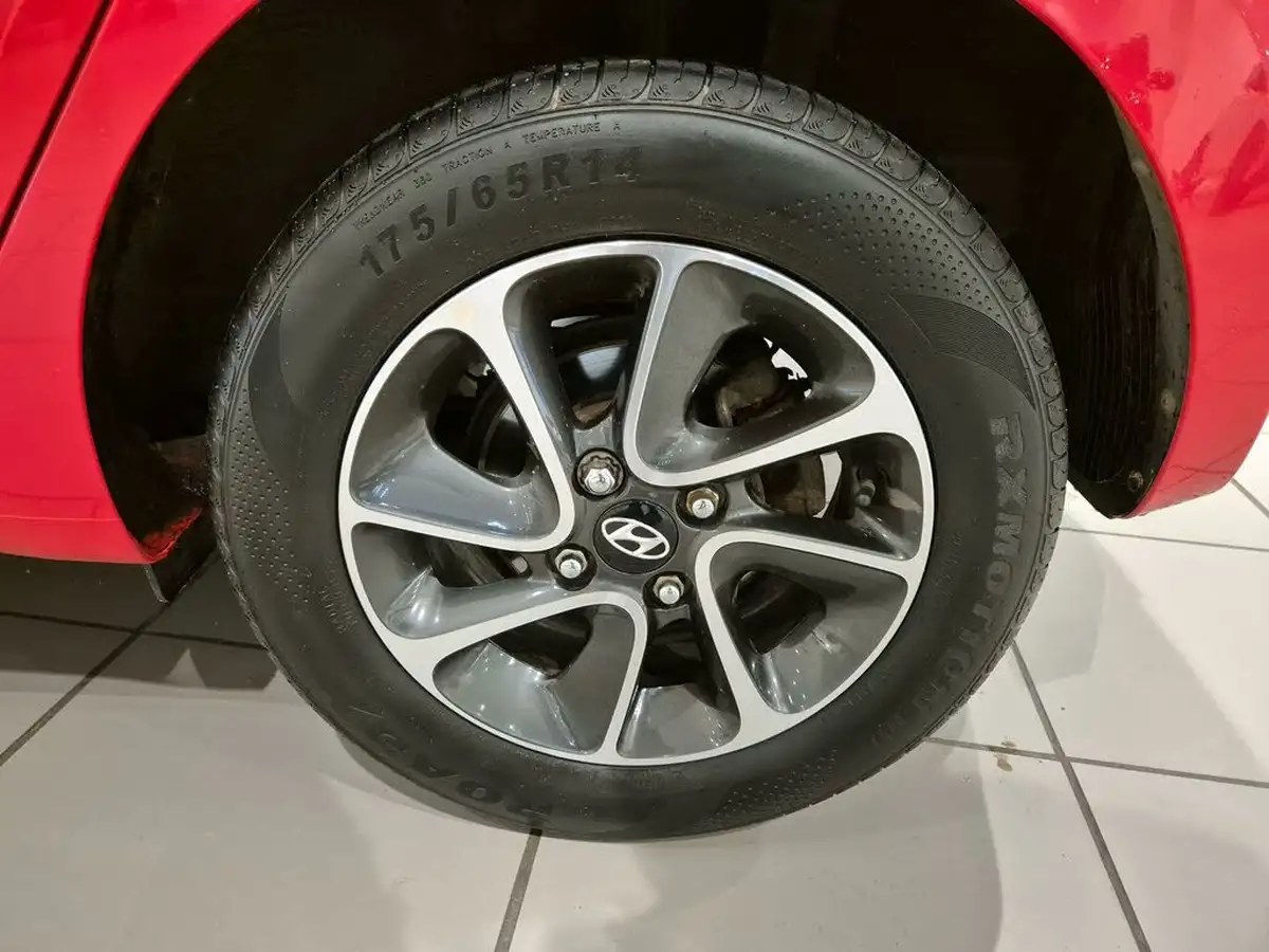 2019-hyundai-i10-12-premium-87ps-1248cc-big-27
