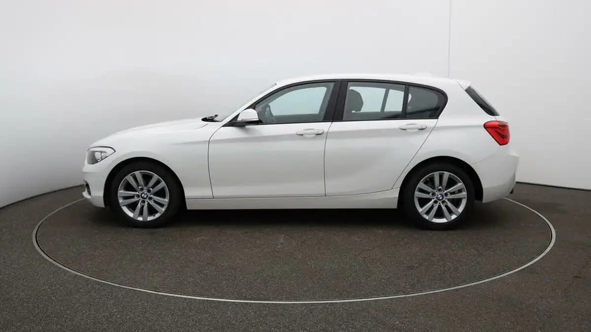 2019-bmw-1-series-15-118i-sport-138bhp-5d-big-55