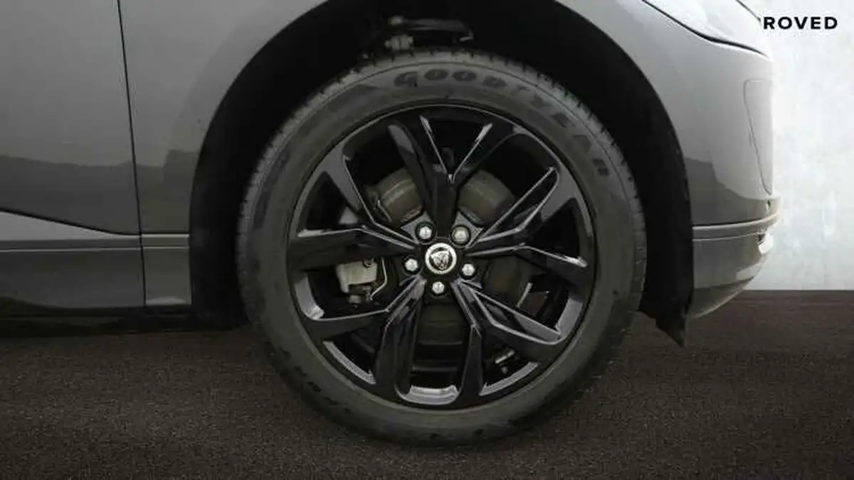 2023-jaguar-i-pace-ev400-r-dynamic-se-black-big-7