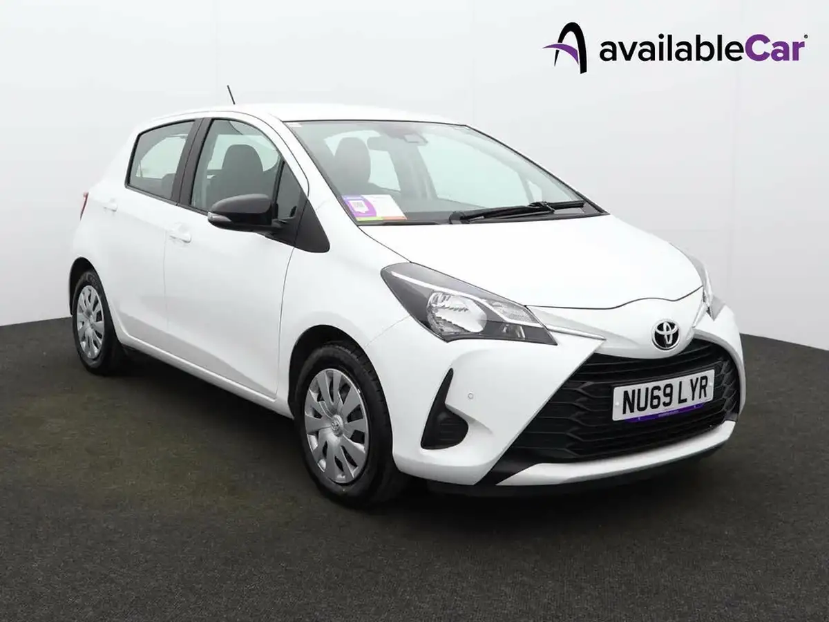2019-toyota-yaris-10-vvt-i-active-big-0