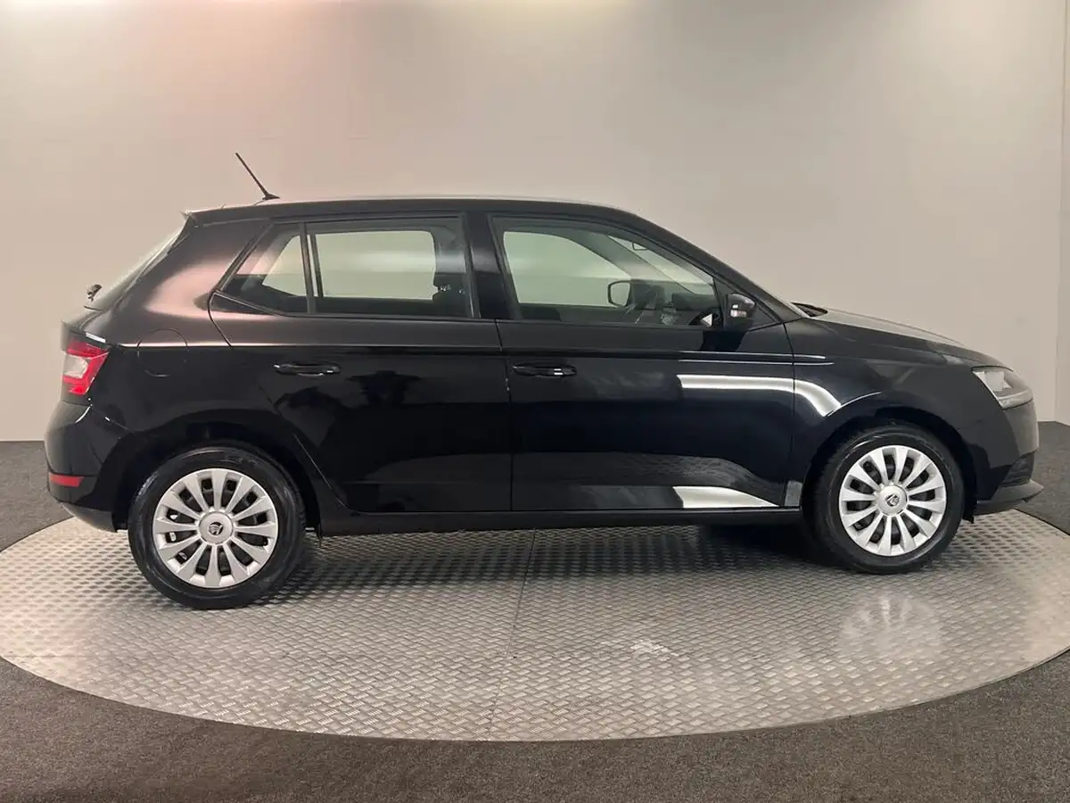 2020-skoda-fabia-10-mpi-s-hatchback-big-5
