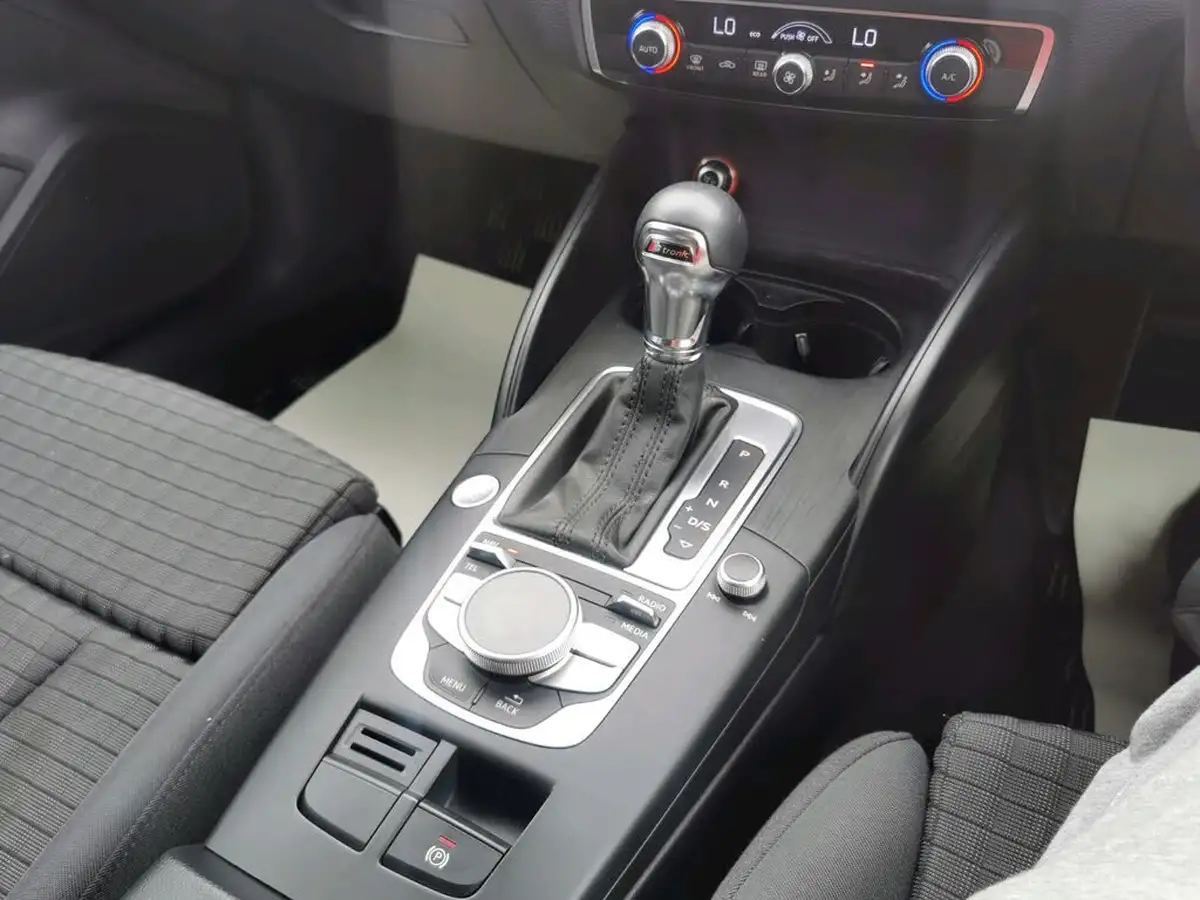 2013-audi-a3-big-14