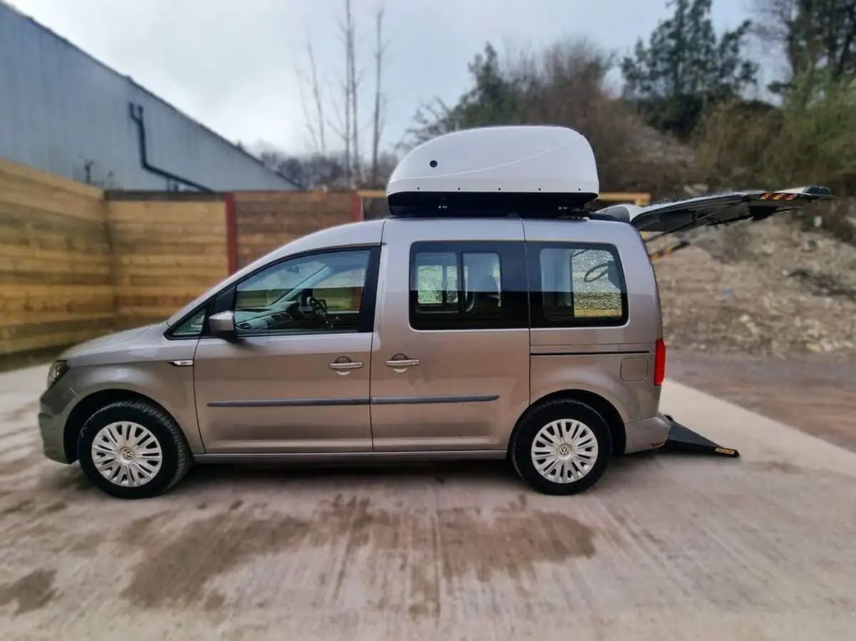 2020-volkswagen-caddy-life-20tdi-c20-big-14
