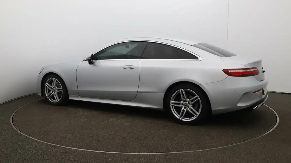 2020-mercedes-benz-e-class-20d-e220d-amg-line-premium-coupe-2d-big-38