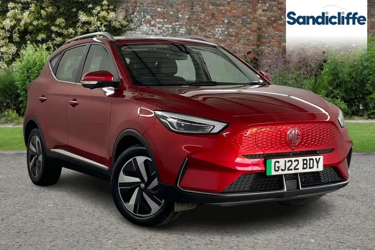 2022-mg-zs-suv-e-trophy-ev-176ps-big-0