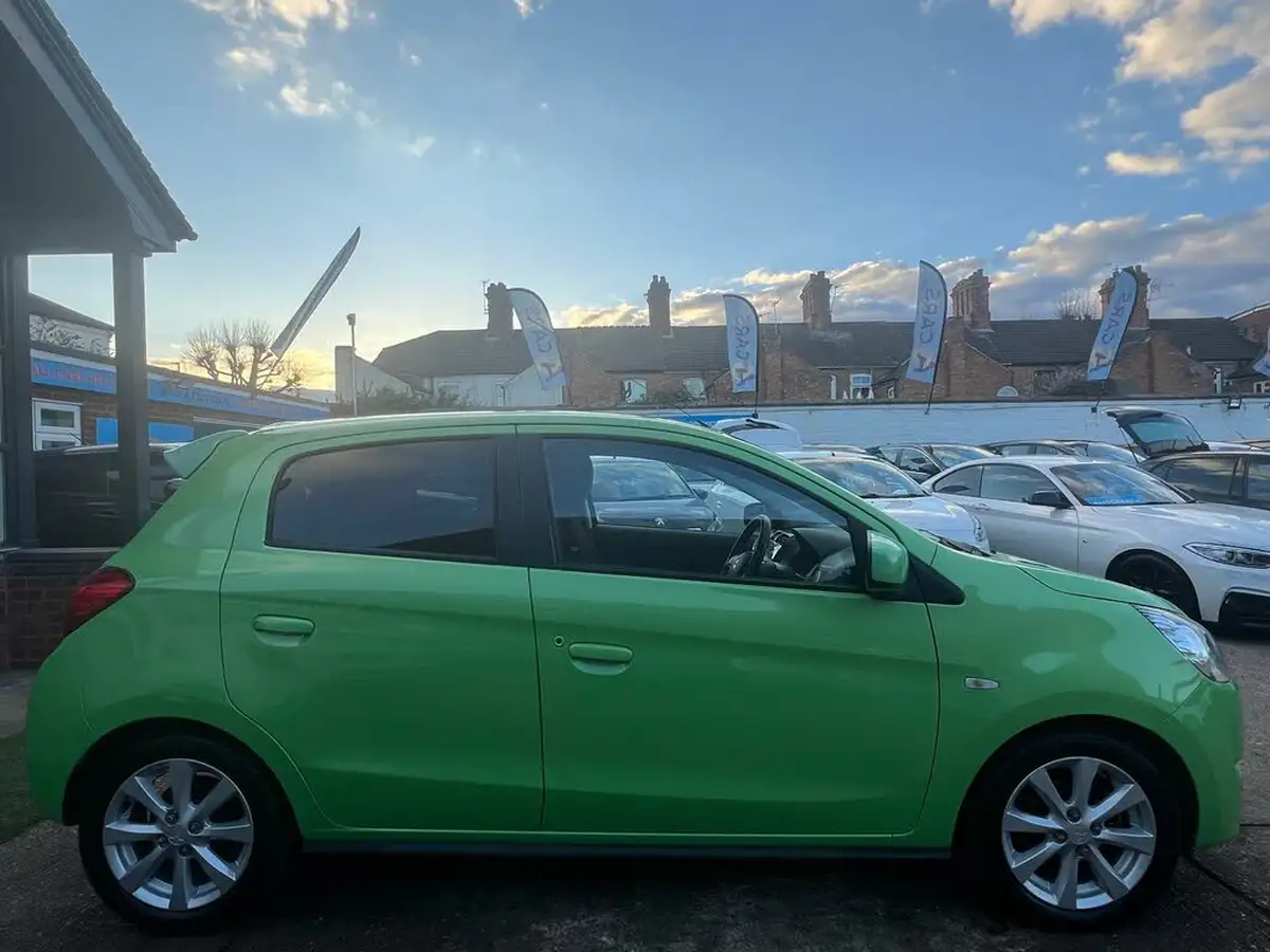 2014-mitsubishi-mirage-12-3-big-36