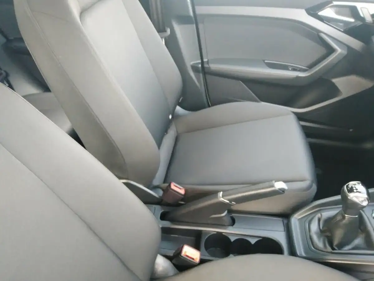2019-audi-a1-10-30-tfsi-se-big-9