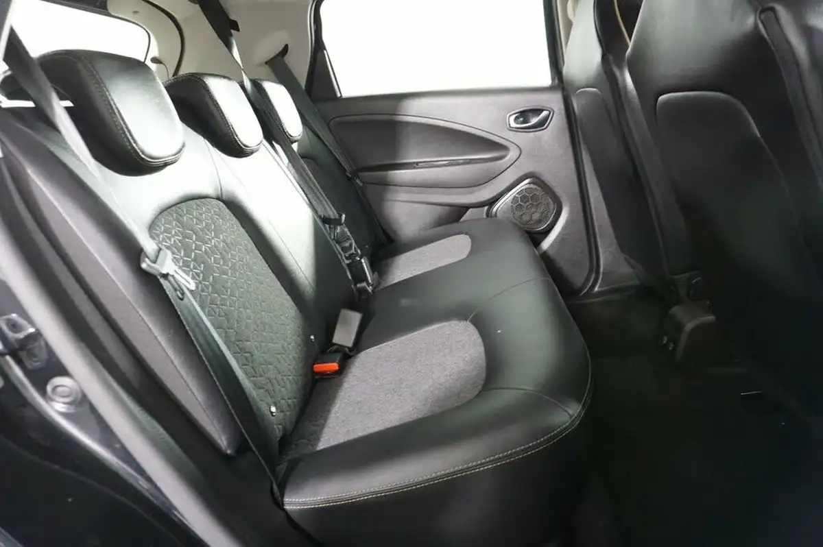 2022-renault-zoe-e-techno-boost-charge-big-21
