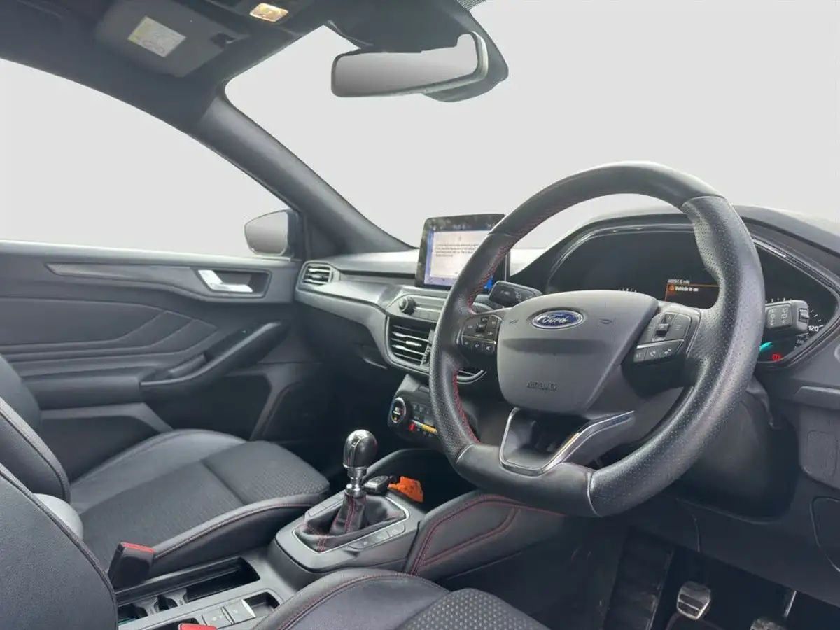 2019-ford-focus-10t-st-line-x-ss-hatchback-big-1