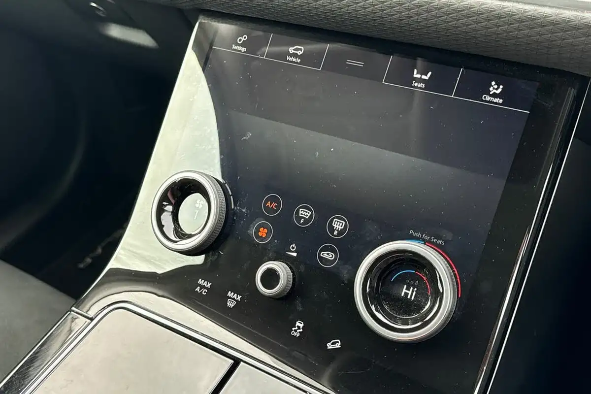 2020-land-rover-range-rover-velar-20-d180-no-trim-big-13