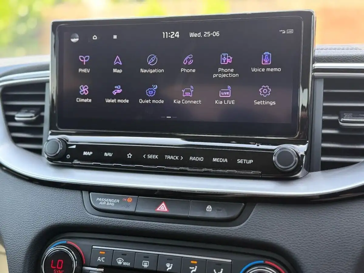 2022-kia-xceed-16-gdi-3-big-15