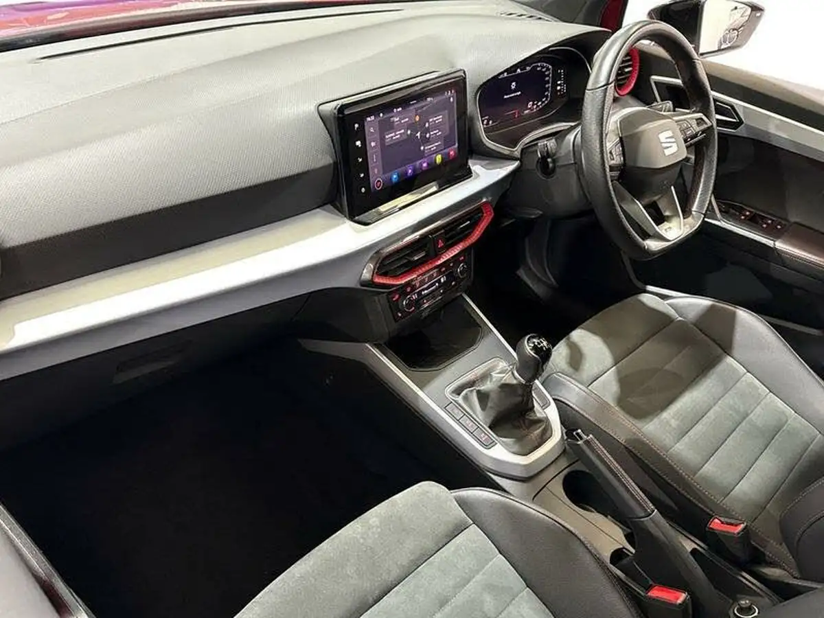 2022-seat-arona-10-tsi-fr-sport-big-10