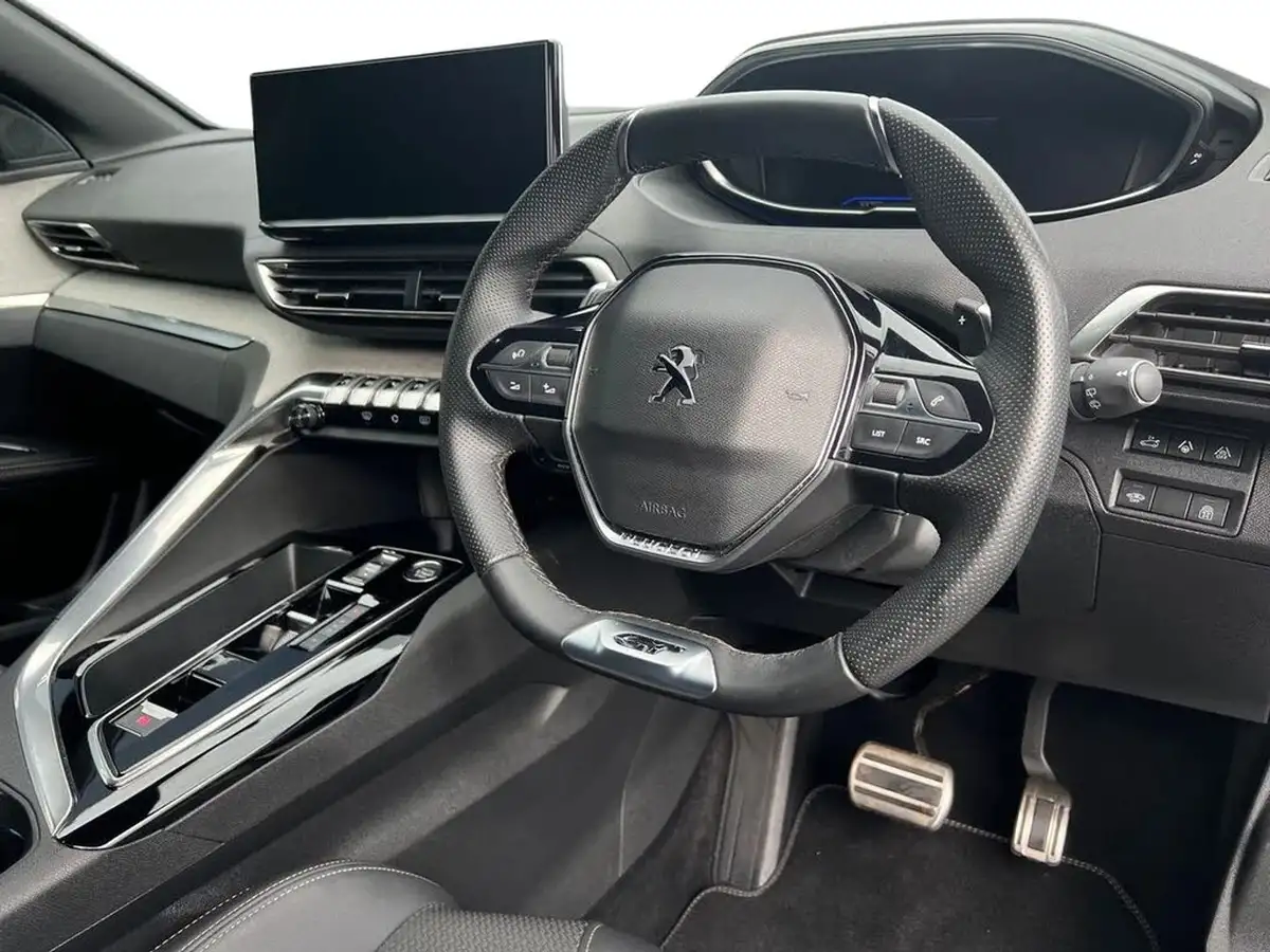 2023-peugeot-5008-suv-12-puretech-gt-130bhp-eat8-big-8