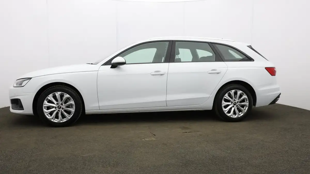 2022-audi-a4-avant-20-35-tfsi-technik-s-tronic-big-71