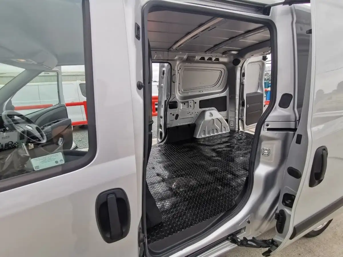 2017-fiat-doblo-cargo-16td-l2h1-maxi-sx-105eu6-big-22