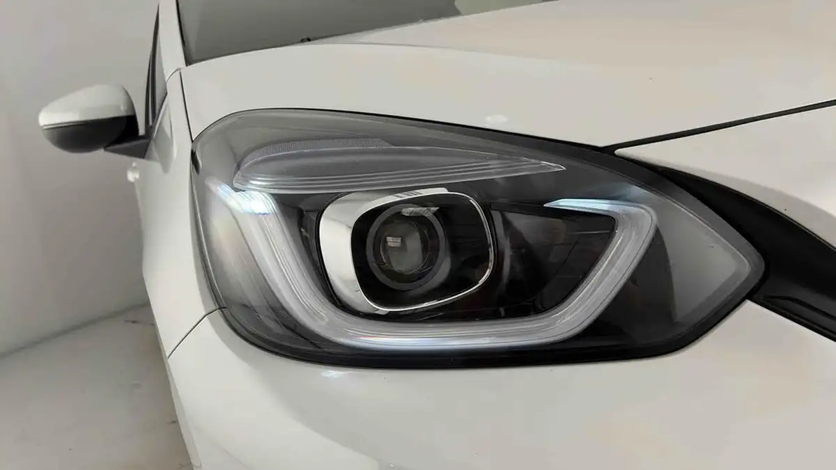 2022-honda-jazz-15-i-mmd-sr-109ps-big-21