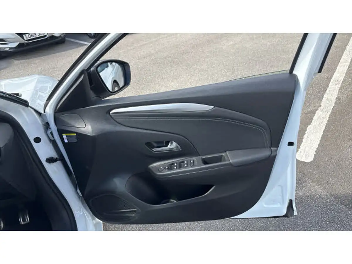 2020-vauxhall-corsa-12-turbo-sri-premium-100ps-big-18