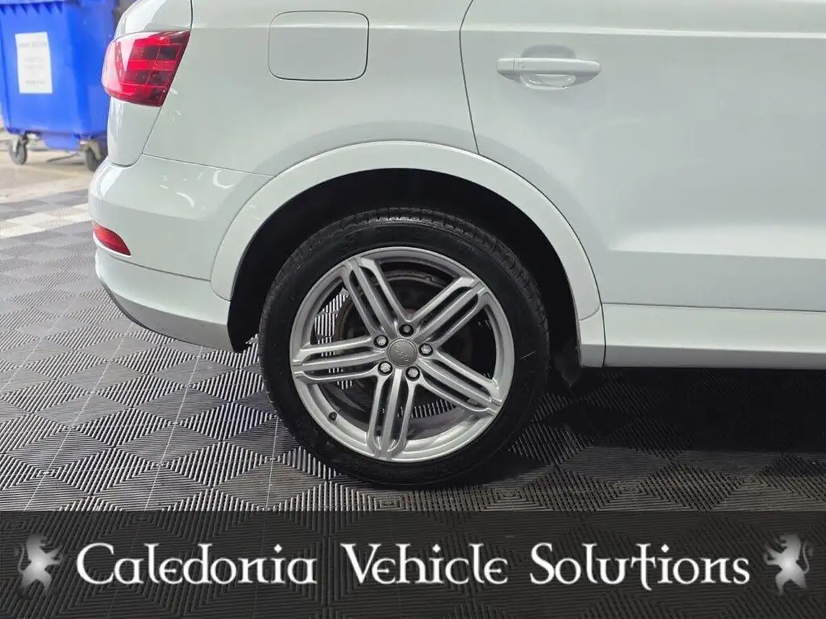 2013-audi-q3-20td-s-line-quattro-177ps-tronic-big-49