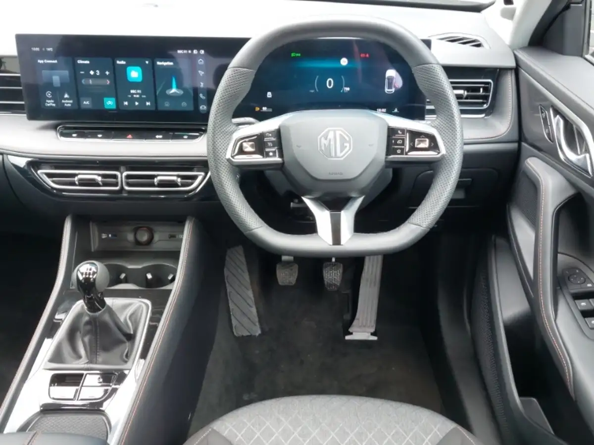 2017-hyundai-tucson-16-gdi-blue-drive-se-nav-big-6