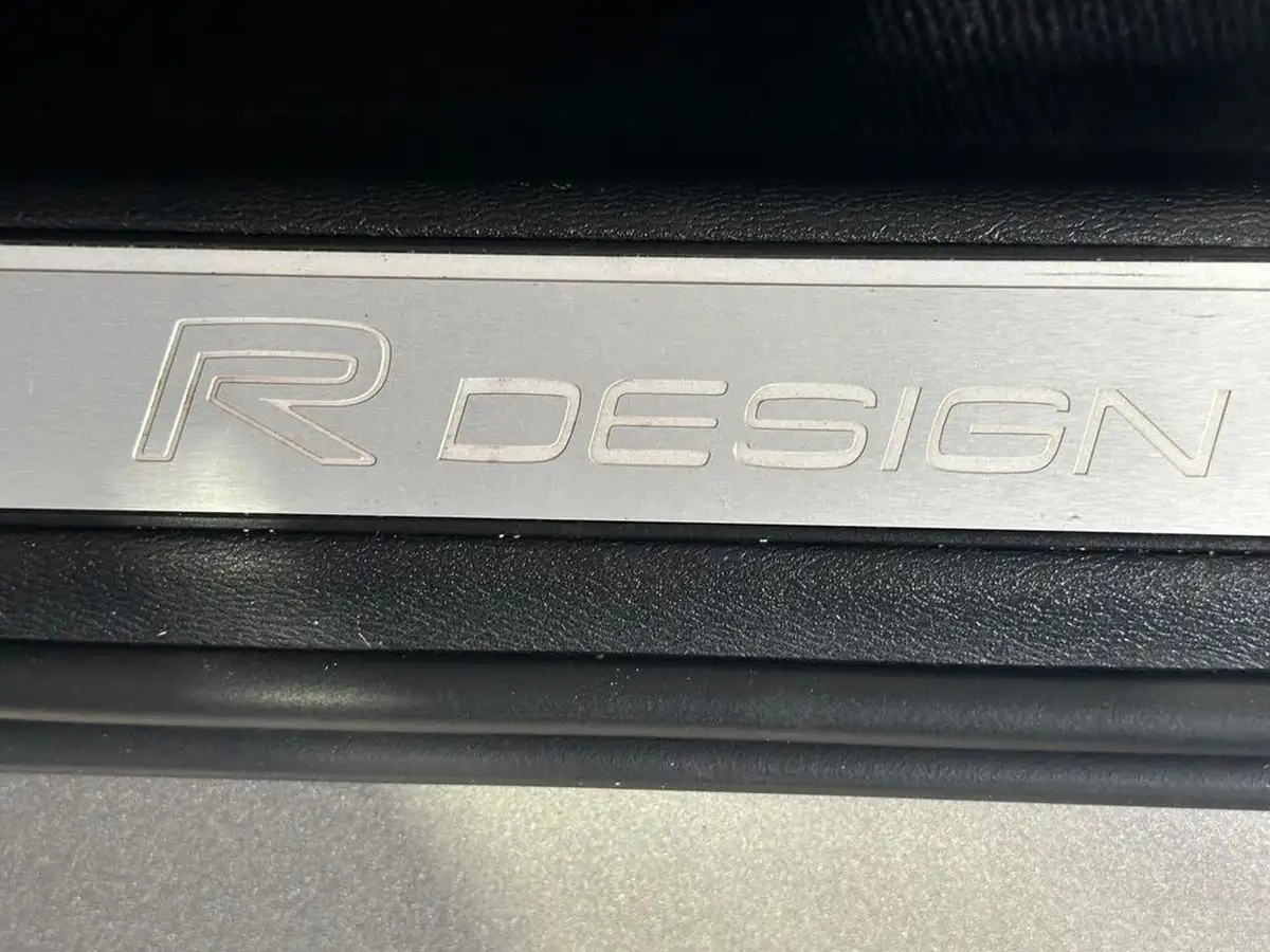 2019-volvo-v60-20td-d3-r-design-big-46