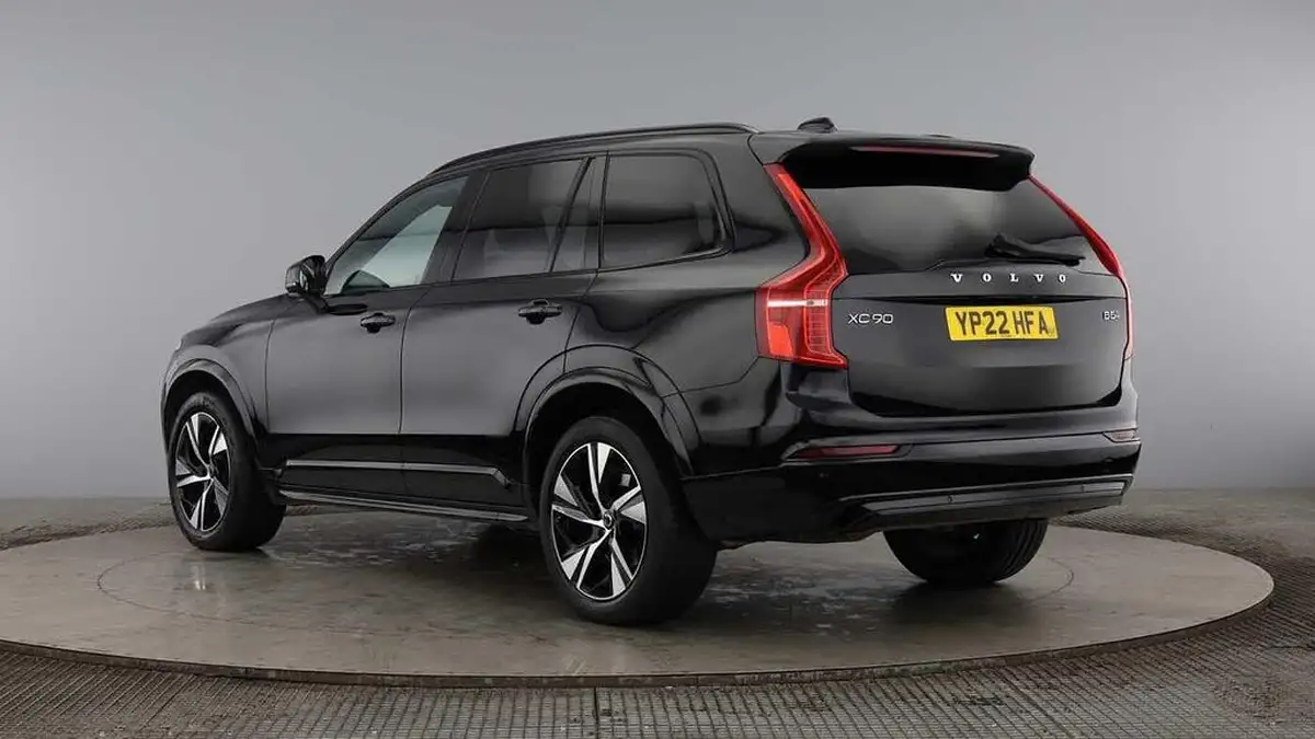 2022-volvo-xc90-20td-b5-r-design-big-2