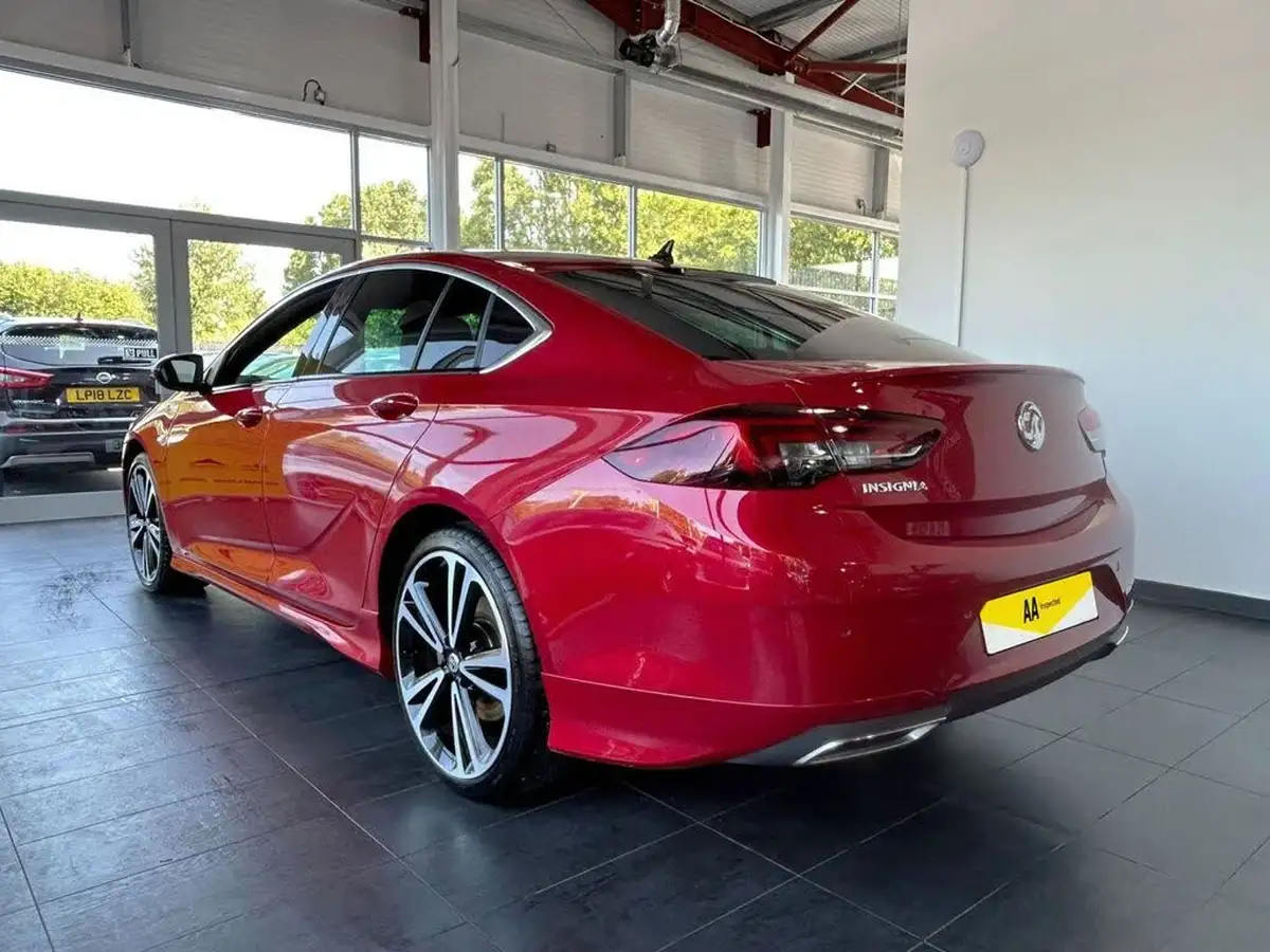 2021-vauxhall-insignia-grand-sport-20i-turbo-sri-vx-line-nav-big-8