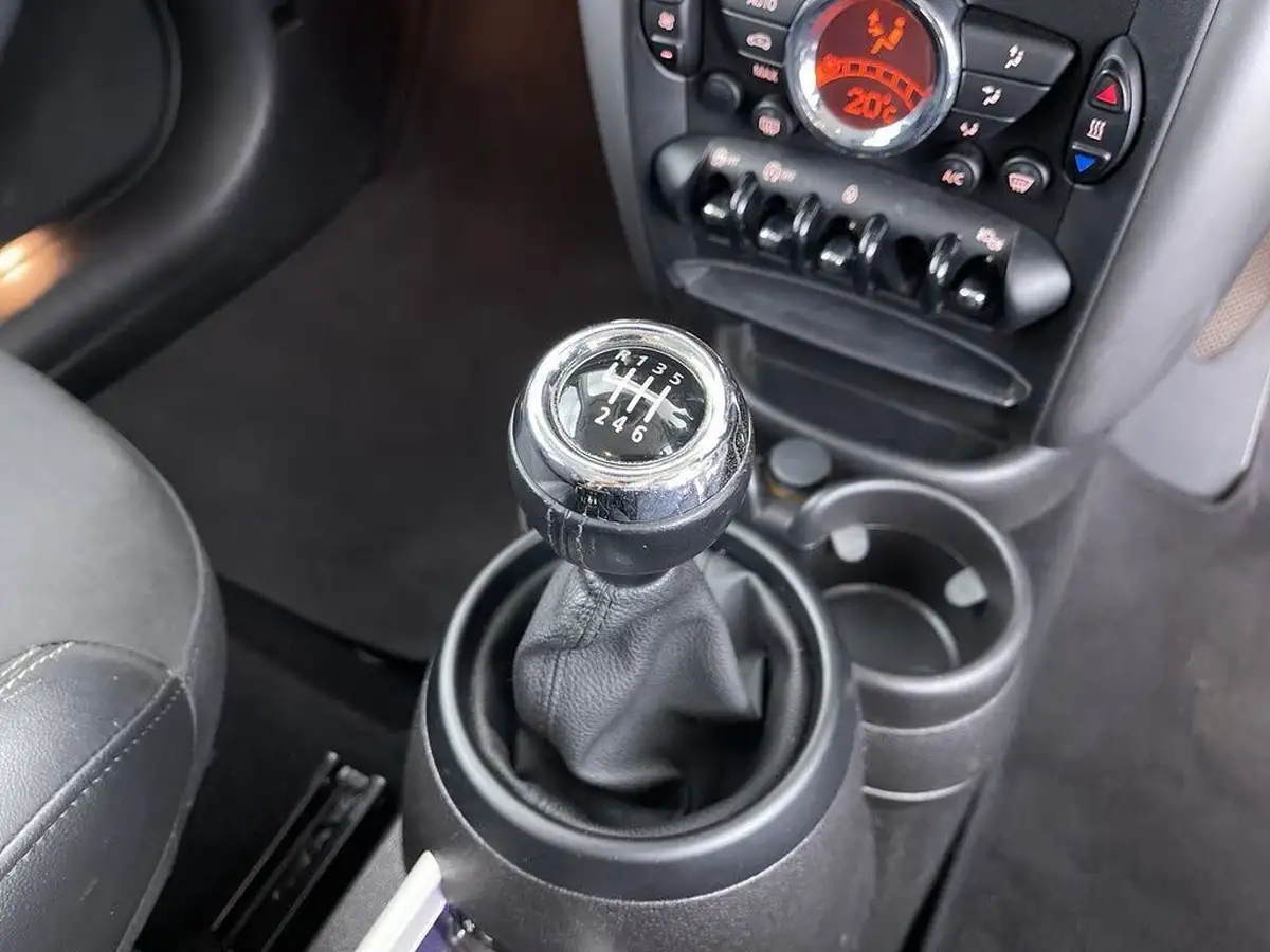2015-mini-countryman-16-one-big-46