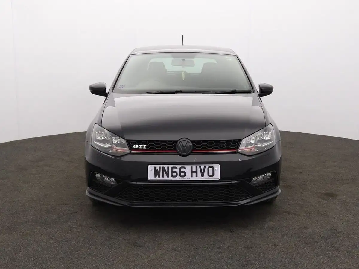 2016-volkswagen-polo-18-tsi-gti-5d-big-3