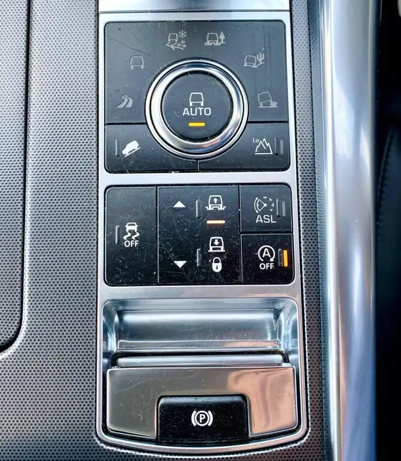 2014-land-rover-range-rover-sport-30-sd-v6-hse-dynamic-big-29