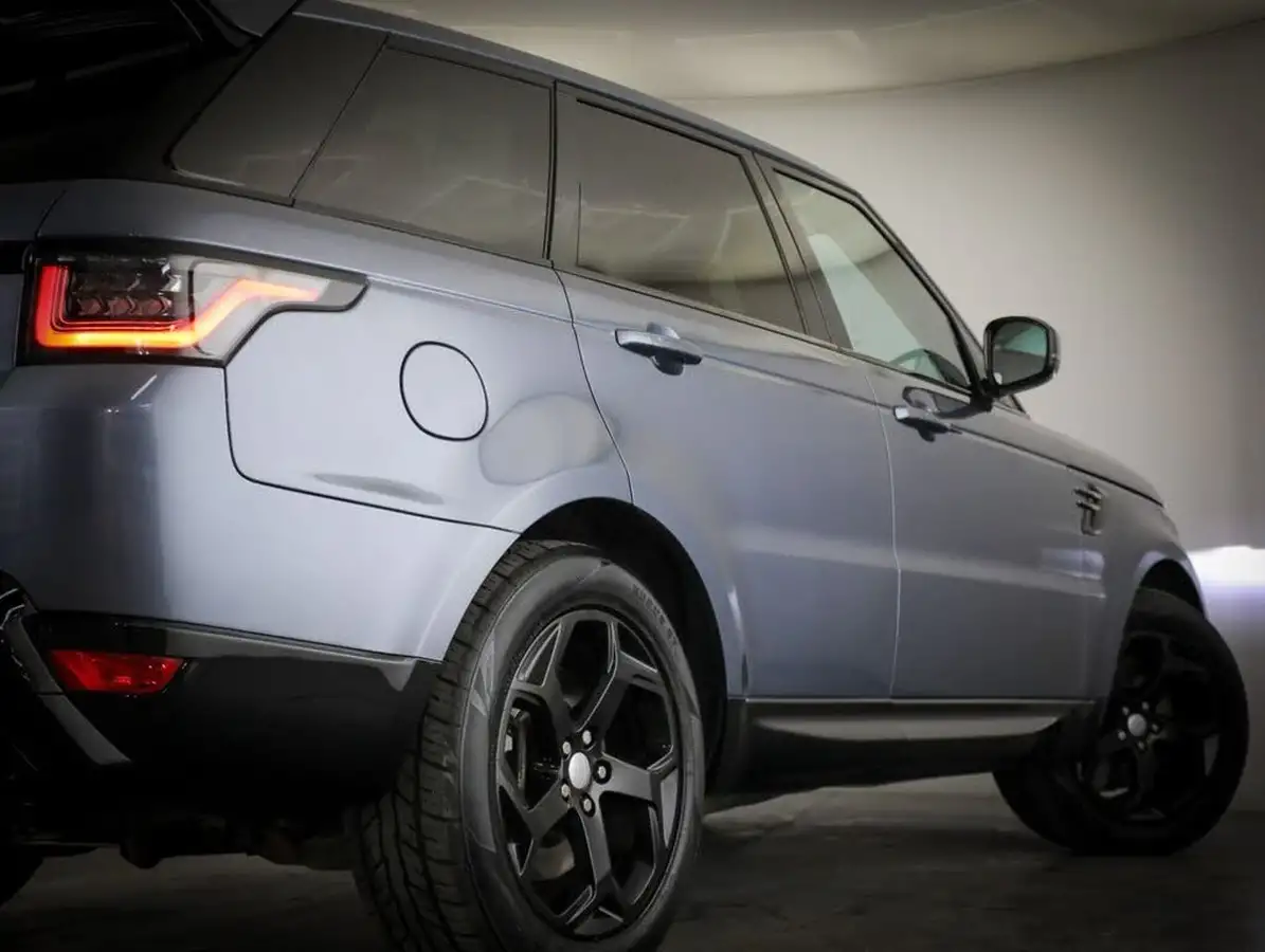 2020-land-rover-range-rover-sport-20-p400e-hse-big-7