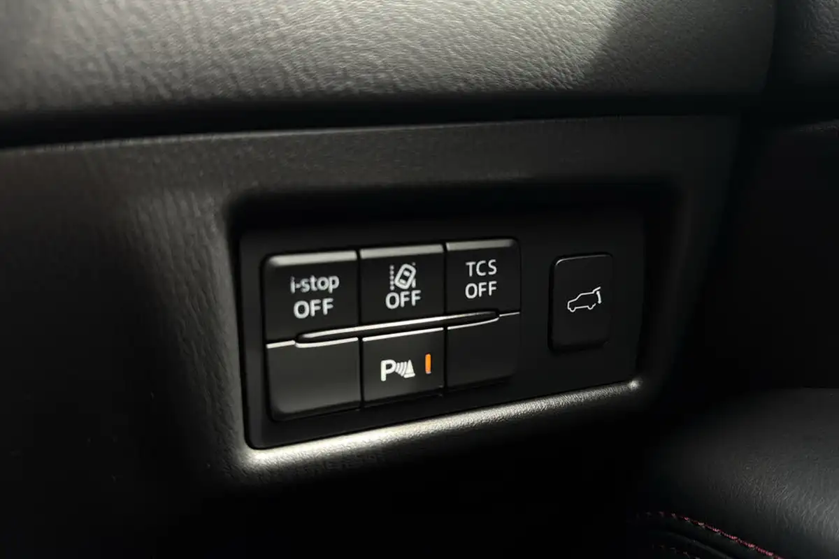 2022-mazda-cx-5-20-sport-black-edition-big-29