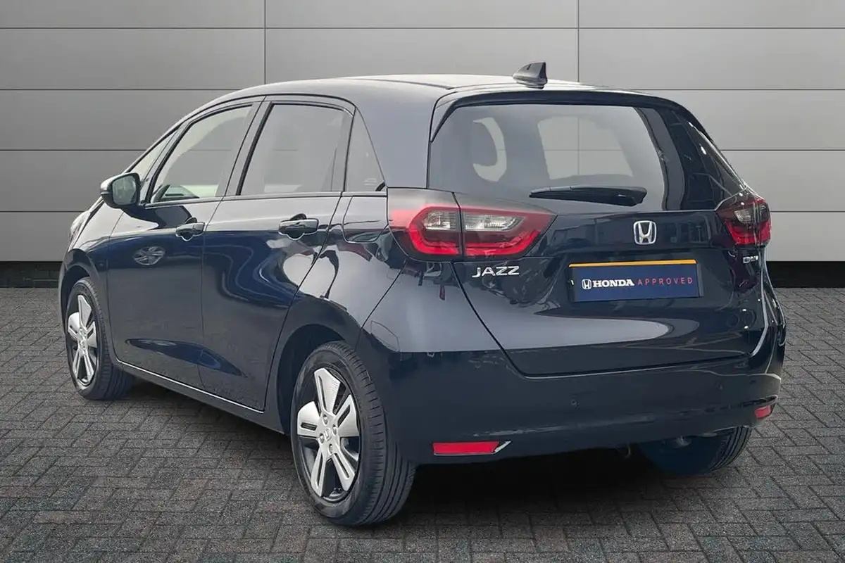 2020-honda-jazz-15-i-mmd-ex-big-16