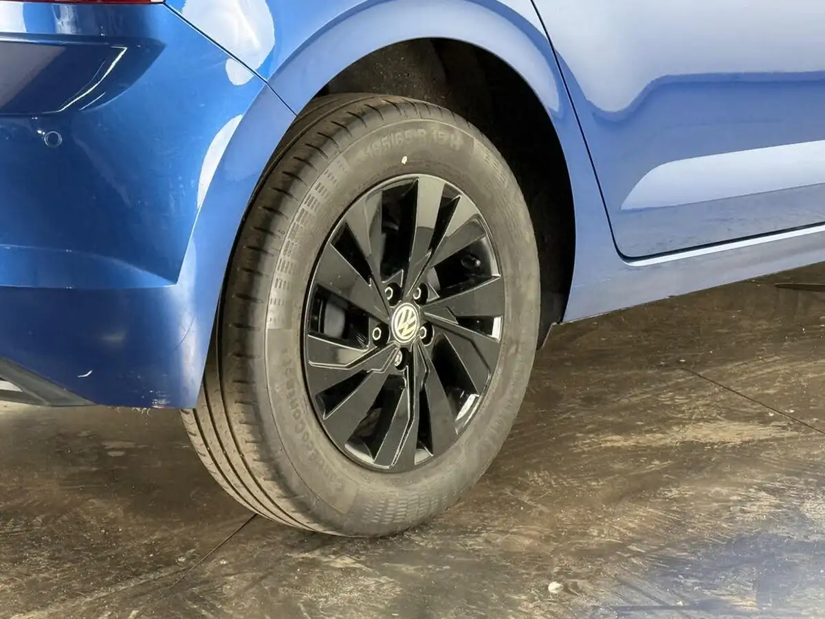 2019-volkswagen-polo-10-tsi-se-big-11