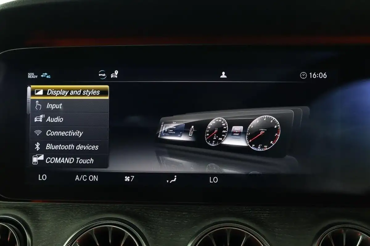 2019-mercedes-benz-cls-class-20d-cls300d-amg-line-premium-plus-big-49