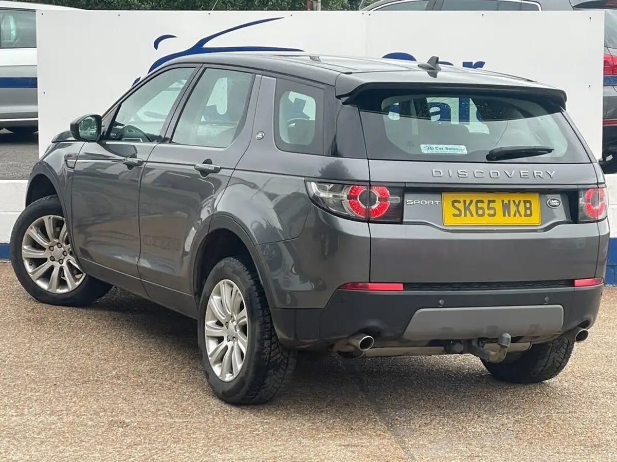 2015-land-rover-discovery-sport-20td4-se-tech-180ps-auto-big-6
