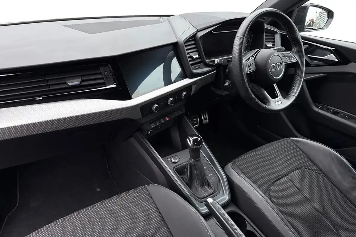 2020-audi-a1-10-30-tfsi-s-line-116ps-tronic-big-14