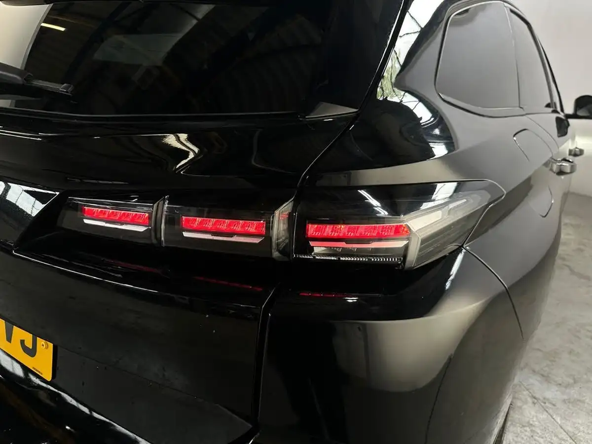 2023-peugeot-308-sw-12-puretech-allure-premium-130ps-big-32