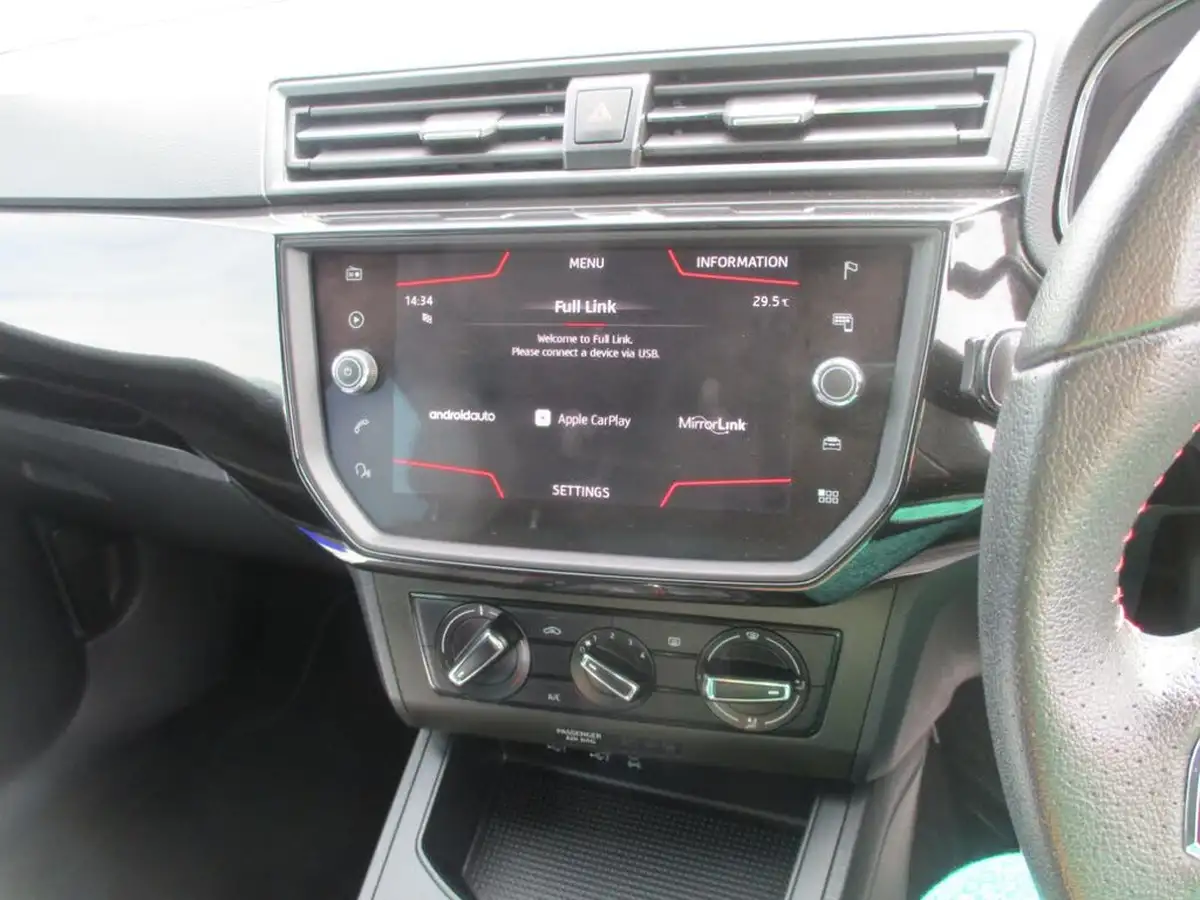 2018-seat-ibiza-10-tsi-fr-95ps-big-15